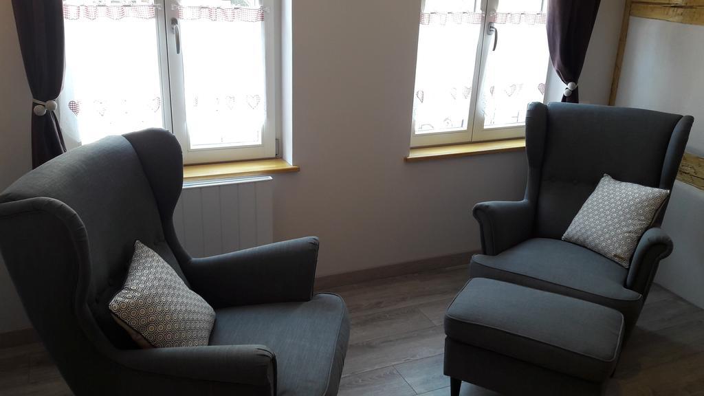 Appartement Avec Terrasse "Musslin" Colmar Eksteriør bilde